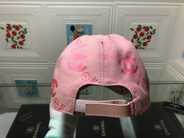 ブランド帽子側面デザイン